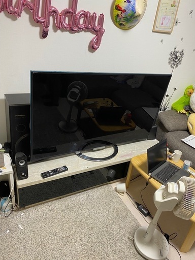 テレビとテレビ台セット　55インチ