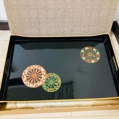 値下げ訳あり長方形　源氏車絵柄お盆
