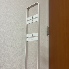 ダイソン掃除機スタンドの画像