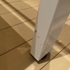 ガラスローテーブルの画像