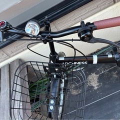 売り切れました。ありがとうございました。折りたたみ自転車ほぼ未使用　ヘルメット付　売り切れました。ありがとうございました。の画像