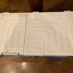 大容量クーラーボックスの画像
