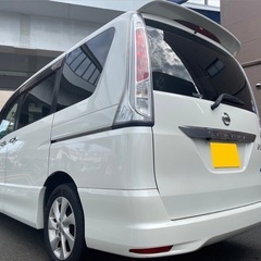 フリップダウンモニター付き☆月々1.2万円〜分割払い可❗️車検2年付き！大人気☆日産 セレナ ハイウェイスター☆8人乗り☆SDナビ☆走行中DVD見れます☆ETC☆バックカメラ☆ドラレコ付きのフル装備☆両側スライドドア☆クルーズコントロール搭載☆ウィンカーミラー☆フル装備☆事故修復歴無し☆車内広々三列シート‼️の画像