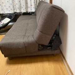 リクライニングソファー の画像