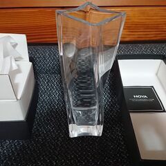 箱入り　未使用　花瓶　ガラス　HOYA　CRYSTAL　CORPORATION　JAPAN　CFS8240の画像