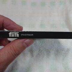 ♣　ＩＮＶＥＮＴＩＯＮ ｆａｉｔｈ　ダンス・ミュージック・シーンで話題を集める女性ユニット、faithの通算２作目。ヒップホップやブラック・ミュージックを表現方法として採り入れながらも、基盤にはクラシックの要素がたっぷりと感じられる。刺激的というよりは心地よさのある一枚。の画像