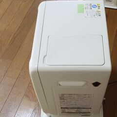 石油ファンヒーター(No.1)の画像
