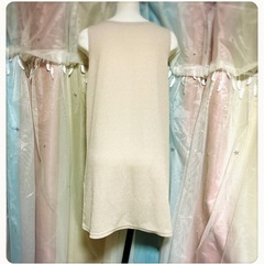 ꒰White Palette꒱薔薇モチーフ ノースリーブ チュニックLサイズOKの画像