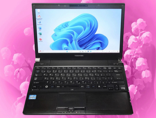 【安心・安全・3年間無料保証】東芝 薄型 Webカメラ搭載 新品SSD256GB & 640GB オフィス2021