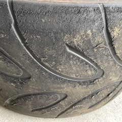 タイヤ　4本セット　中古　オブジェに。テーブルの脚にの画像