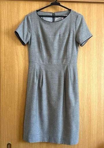 ハネクトーン社製♡可愛いワンピース制服♡9号Mサイズ