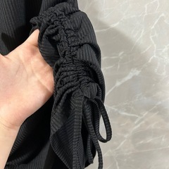 美品🔥SHEIN ワンピース 黒 レディースの画像