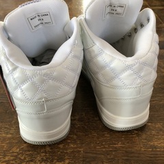 24.0  ダンスシューズの画像