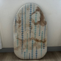 【あげます】アイロン台　0円 の画像