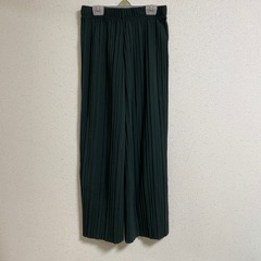 プリーツワイドパンツ グリーン