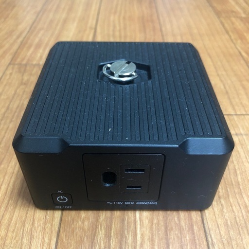 緊急災害時などに。大容量モバイルバッテリーポータブル 電源　138Wh/ 38400mAh PSE認証AC200W 100W AC出力対応！中古品！