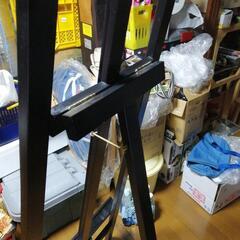 木製イーゼルスタンド　ブラックの画像