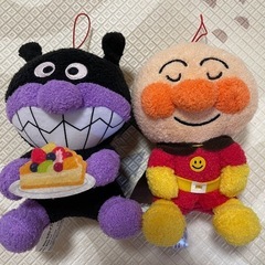 《500円セール❤️‍🔥》アンパンマン・バイキンマン　ぬいぐるみ