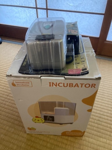 自動孵卵器と変圧器