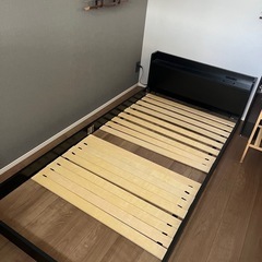 ローベッドシングル（マットレスは除きます）の画像