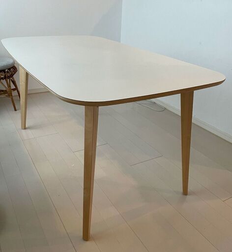 IKEA ダイニングテーブル NORDMYRA ノールドミーラ