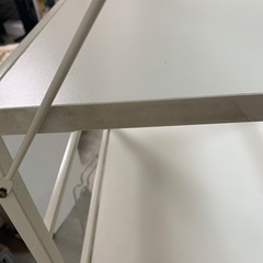 板の高さ調整可能な棚の画像
