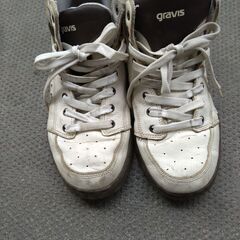 GRAVIS　スニーカー　27.0センチ