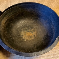 鉄鍋の画像