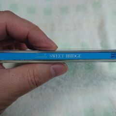 ♣　SWEET BRIDGE Sowelu 　人気女性R＆Bシンガー、Soweluの2ndアルバム。おなじみのプロデューサー陣に初顔合わせとなる、T.Kuraを加え、これまで以上にR＆B色の強い仕上がりになっている。ヒット曲「Glisten」など4枚のシングル曲を収録。の画像