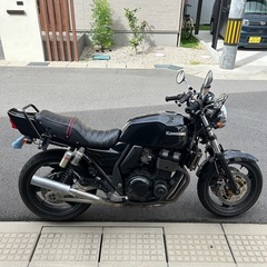 ZRX400の画像