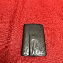 ルイヴィトン エピ キーケース ブラック 