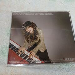 ♣　恋の誕生日 坂詰美紗子 　Crystal Kayの「恋におちたら」ほか、多くのアーティストに楽曲提供していた才女が、ついにシンガー・デビュー。暖かさを感じさせるメロディ・ラインが特徴のようで、70年代っぽい楽器の使い方をしていることもあって、どこか懐かしさを感じる。の画像
