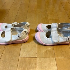 ムーンスター上履き2足セットの画像