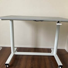 昇降式スタンディングデスク