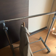 ハンガーラック