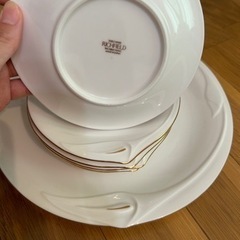 【未使用】ブランド食器セットの画像