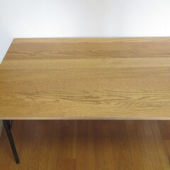 ダイニングテーブル　１３０ｃｍ×７５ｃｍ×７０ｃｍ