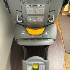 前後対応　チャイルドシートの画像