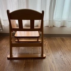 ★格安★ 子ども　食事　イス　座卓用　木製　折りたたみ可　 赤ちゃん　幼児　ご飯　チェア　ローチェア　椅子　子供　
札幌市　西区 の画像