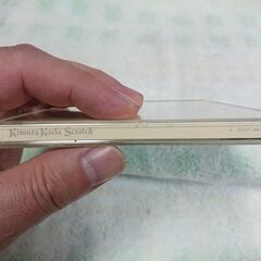 ♣　Scratch 木村カエラ 　JR SKISKIのキャンペーンソングとして、CMオンエア中の「Snowdome」をはじめとするシングル曲も、もちろん収録。本作にはミト（クラムボン）や會田茂一、蔦屋好位置、BEAT CRUSADERS、亀田誠治らが参加。の画像
