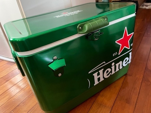 クーラーボックス