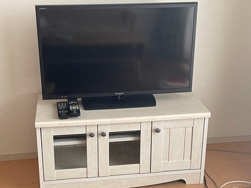 譲り先、決まりました。\n3点セット！テレビ、レコーダー、テレビ台