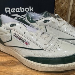 【新品】Reebok スニーカー クラブシーミッド2 メンズ　28㎝の画像