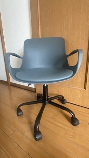 【値下げしました】デスク用チェア