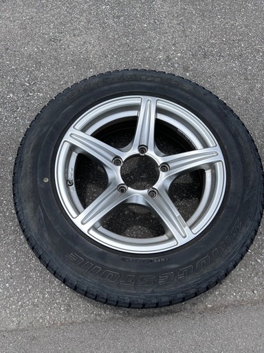 175/80/R16 スタッドレスタイヤ✖️4本（取引中）