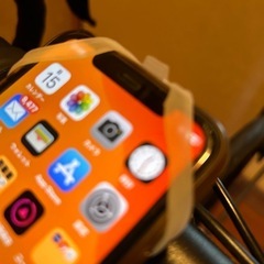 スマホホルダー　自転車用　シリコン製の画像