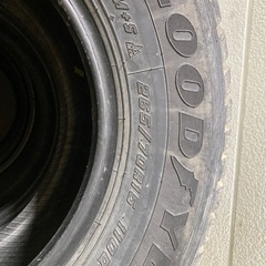 265/70R15 スタッドレスタイヤの画像