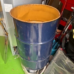 ドラム缶　ちょっと小ぶり