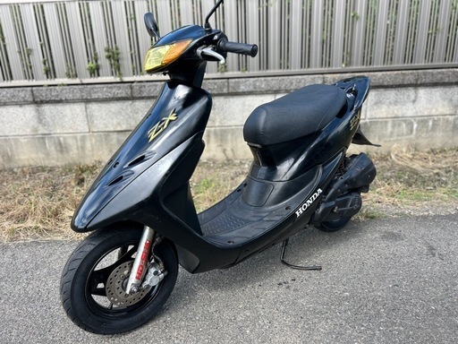 ⭐️AF35DioZX規制前フルパワーモデル⭐️バッテリ・タイヤ・エアクリなど新品交換⭐️キャブレーターオーバーホールなど色々な整備をしました！快調です^_^50cc原付スポーツスクーター⭐️