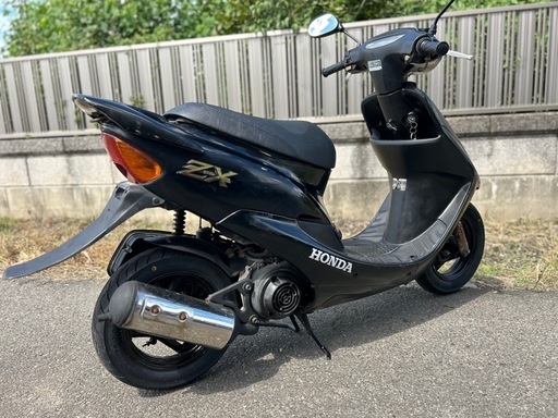 ⭐️AF35DioZX規制前フルパワーモデル⭐️バッテリ・タイヤ・エアクリなど新品交換⭐️キャブレーターオーバーホールなど色々な整備をしました！快調です^_^50cc原付スポーツスクーター⭐️